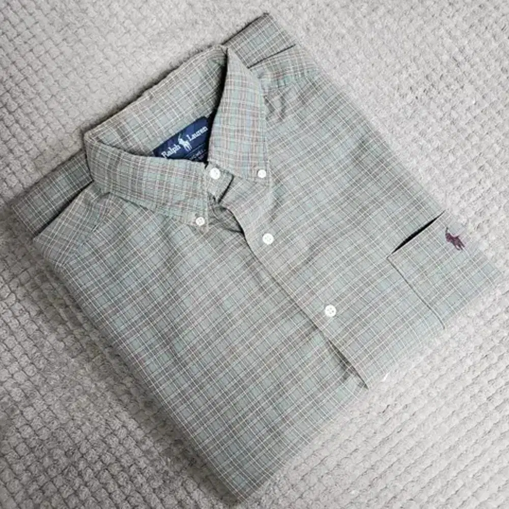 Genuine XL Polo Ralph Lauren short sleeve shirt. (cw822)