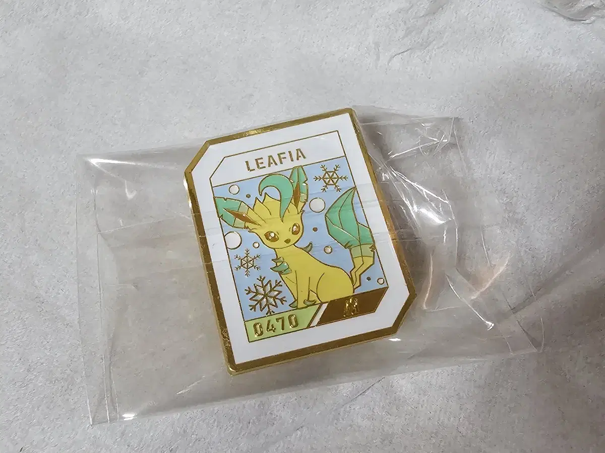 Isaac Toast Pokémon Badge Lipia Merchandise