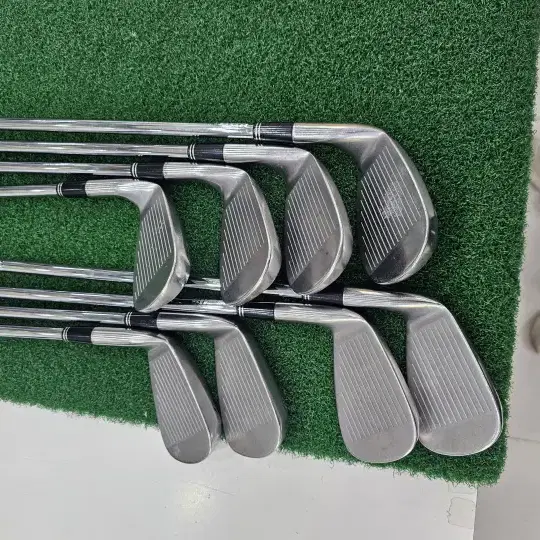 스릭슨 SRIXON Z355 경량스틸 R 아이언세트 NS950 R 그립