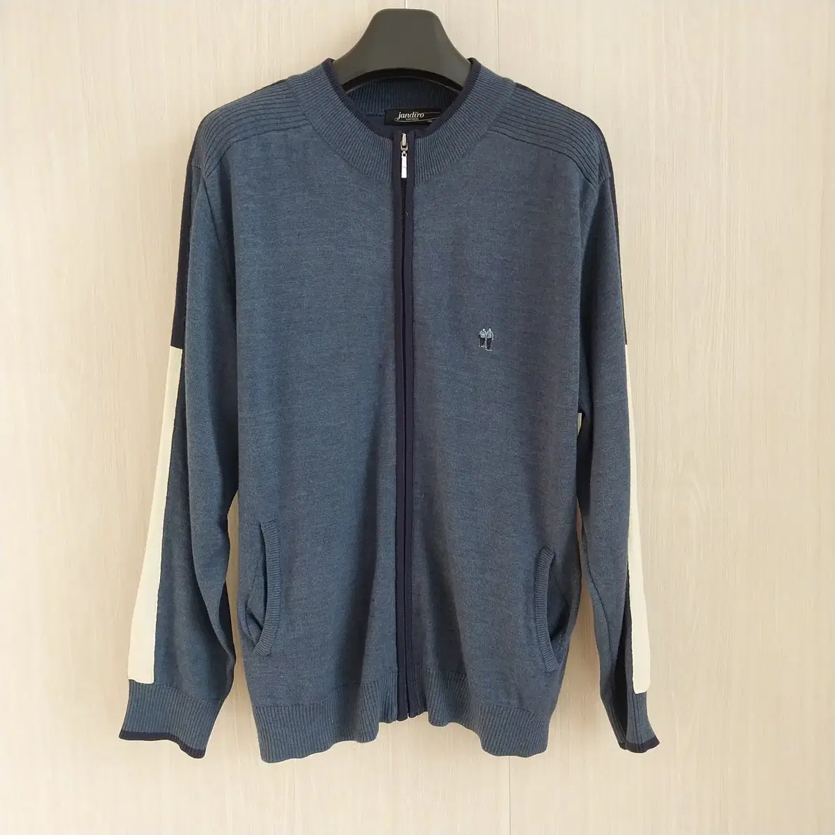 Zip-up knit golf 105 with grass size C11128