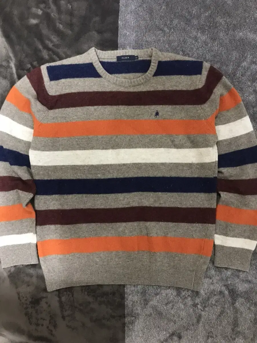 [110] All Xen Striped Knit