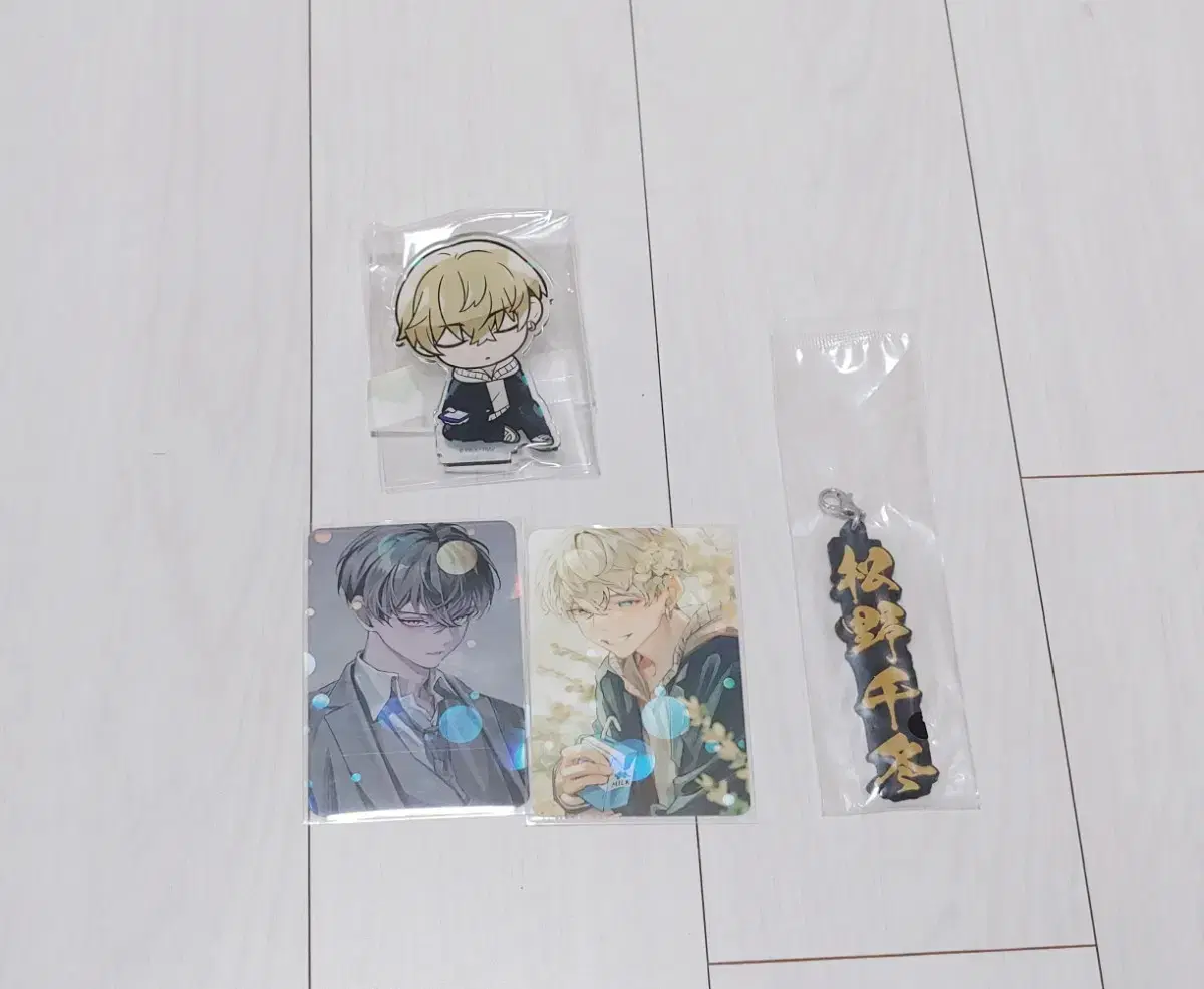 Toriben Tokyo Revengers unofficial goods photocard Chifuyu SD acrylic Name Tags keyring Bulk