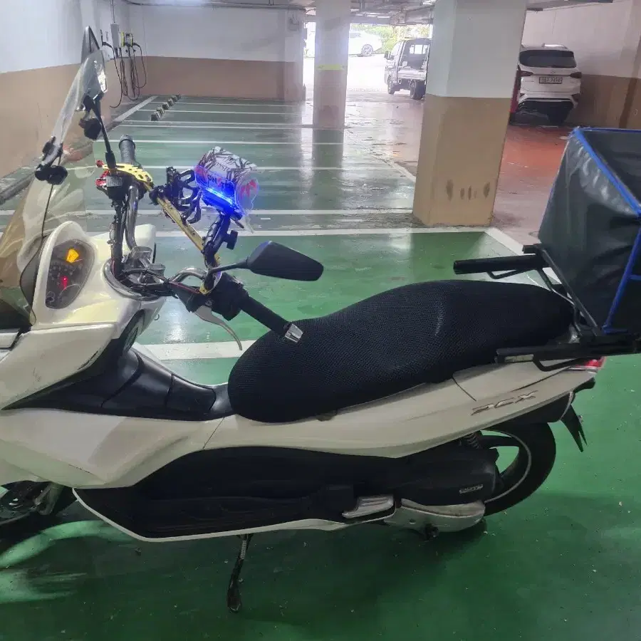 pcx125 16년식 부산