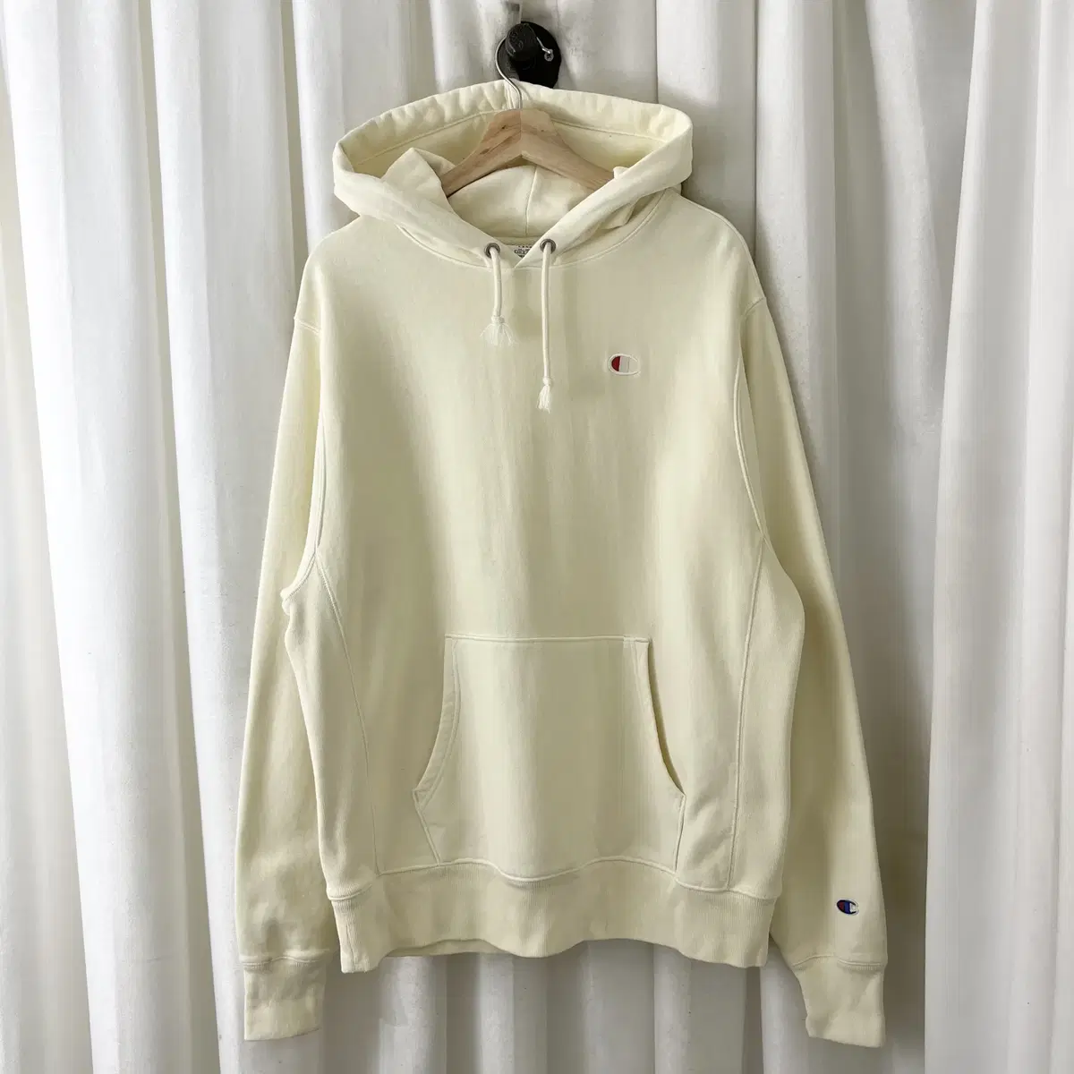 Champion Yel Small Logo Hoodie