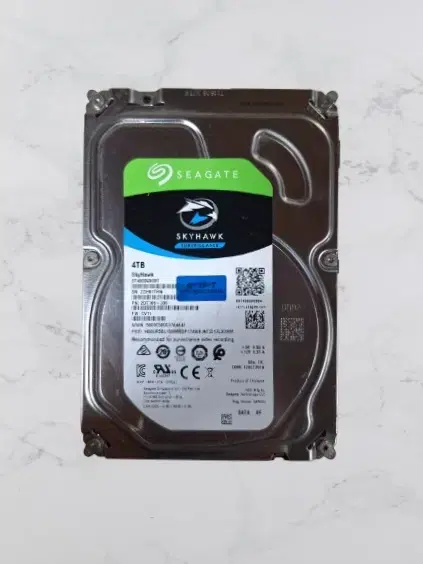 시게이트 SKYHAWK SATA HDD 4TB 3.5인치 CCTV백업용