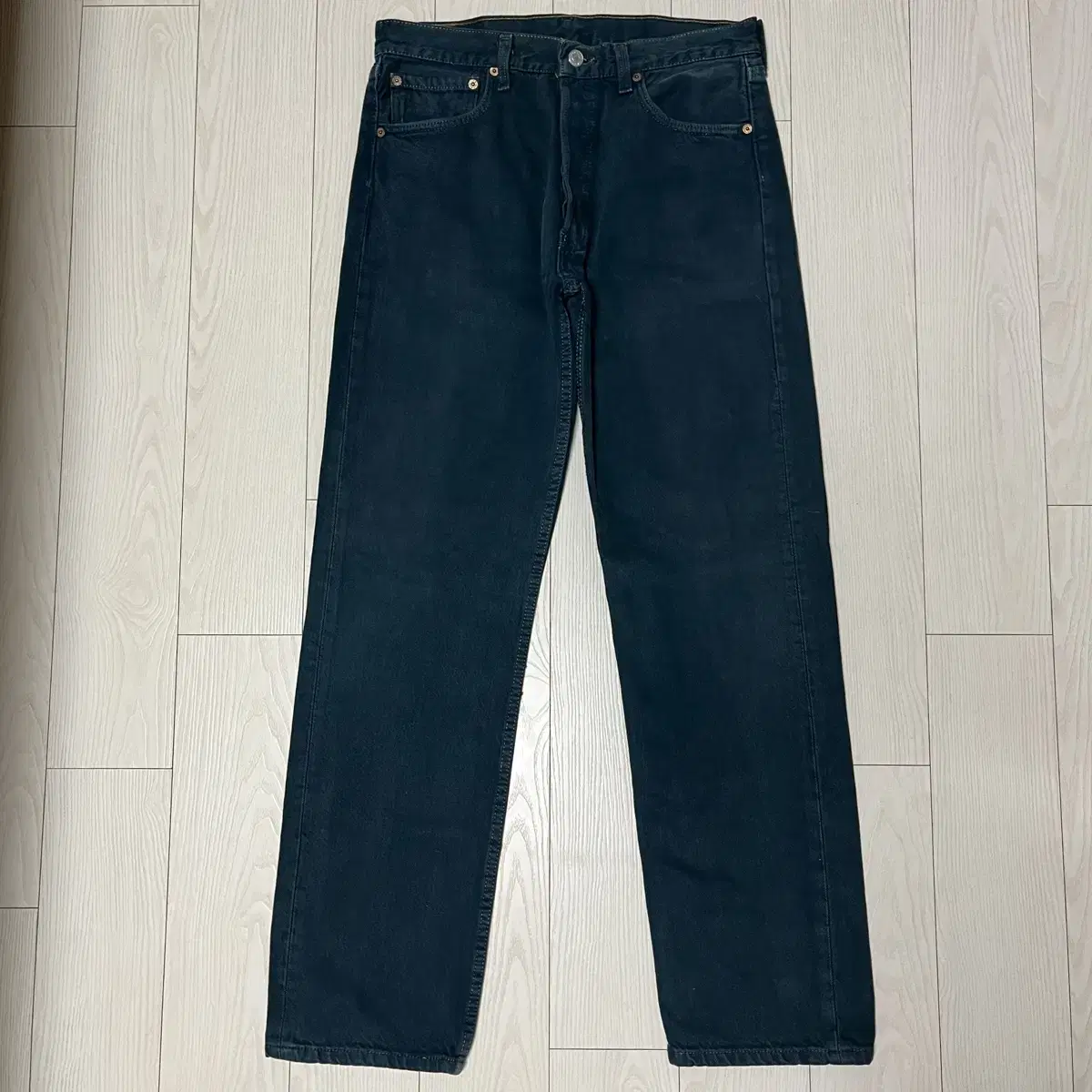 [32] 90s Levi's 501 USA green jeans in green