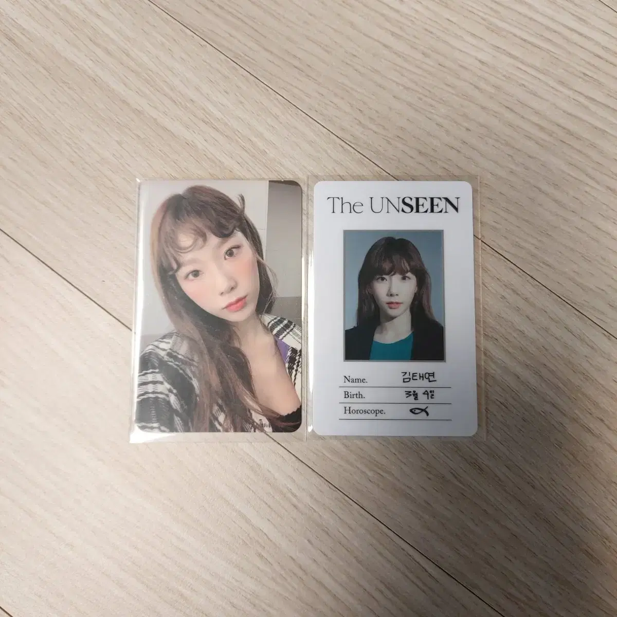 Taeyeon Unsinkon photocard bulk WTS