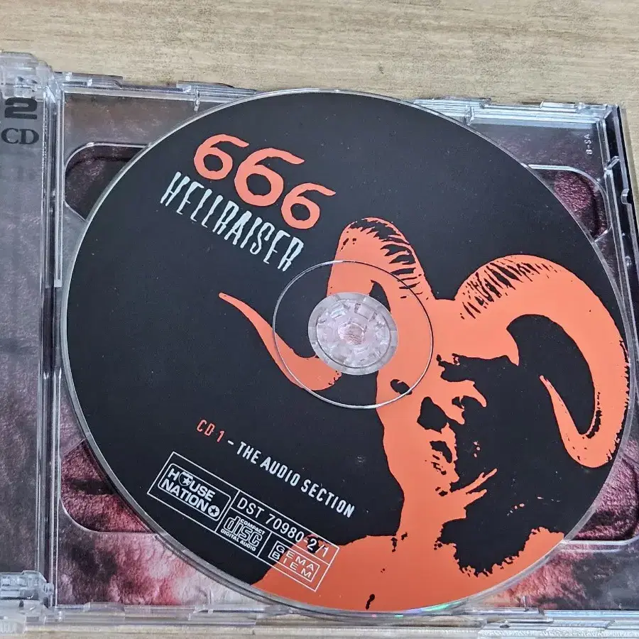 666 - Hellraiser (2CD)