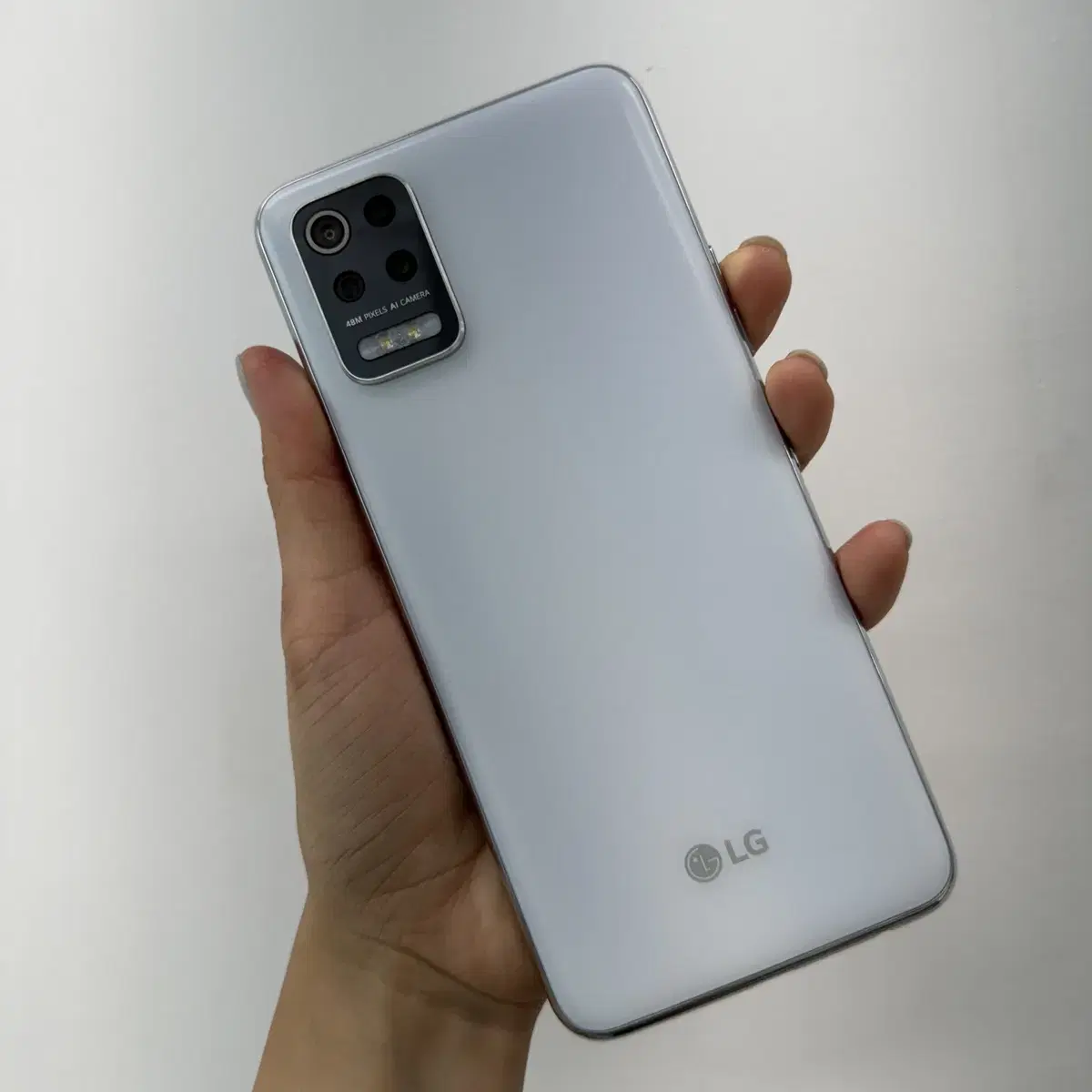 엘지 LG Q52 화이트 64기가 (A급)