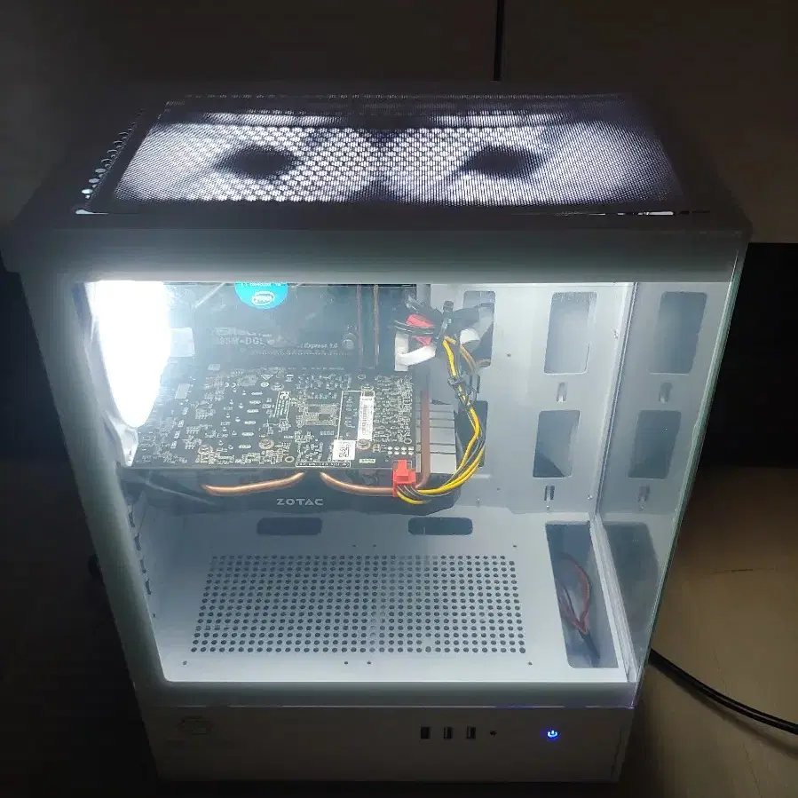 i7 롤풀옵 배그 오버위치 발로란트 게이밍컴퓨터PC