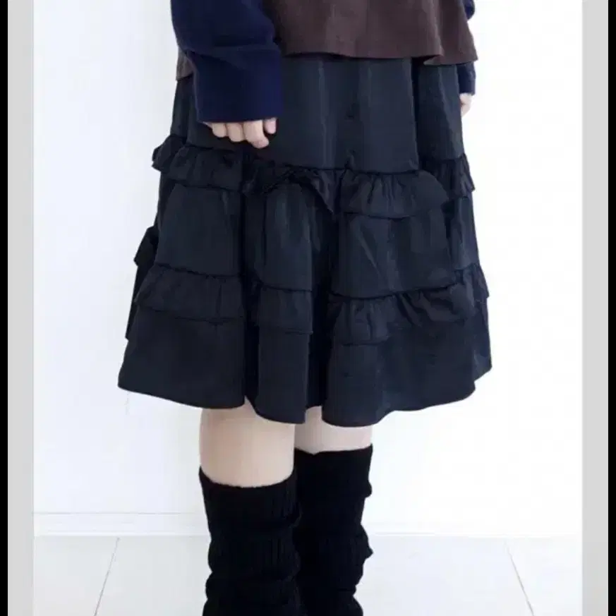 샵페어리 프릴 스커트 silky frill flare skirt