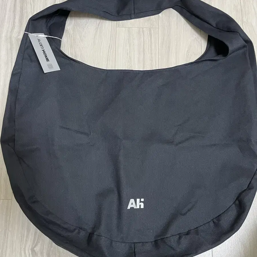 아밤홈 에코백 Hobo Eco Bag Large Navy