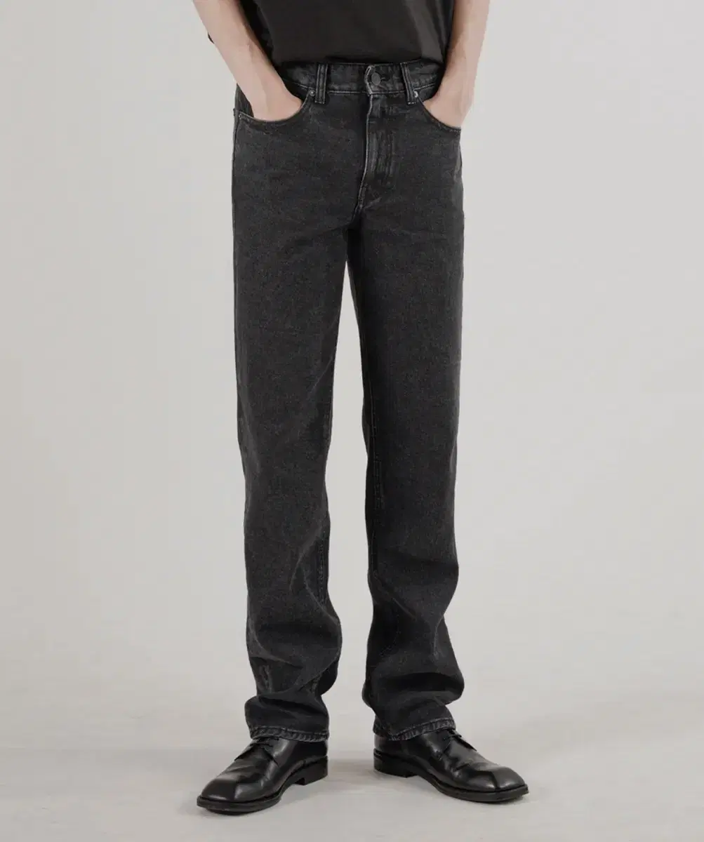 POLYCORE PAUL702 Regular Fit Denim Jeans (Black) [28~29]