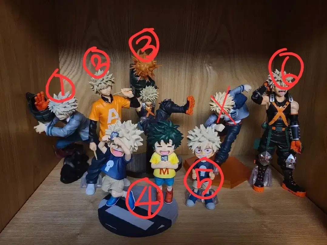 Bakugo Figures sold individually (Box O)