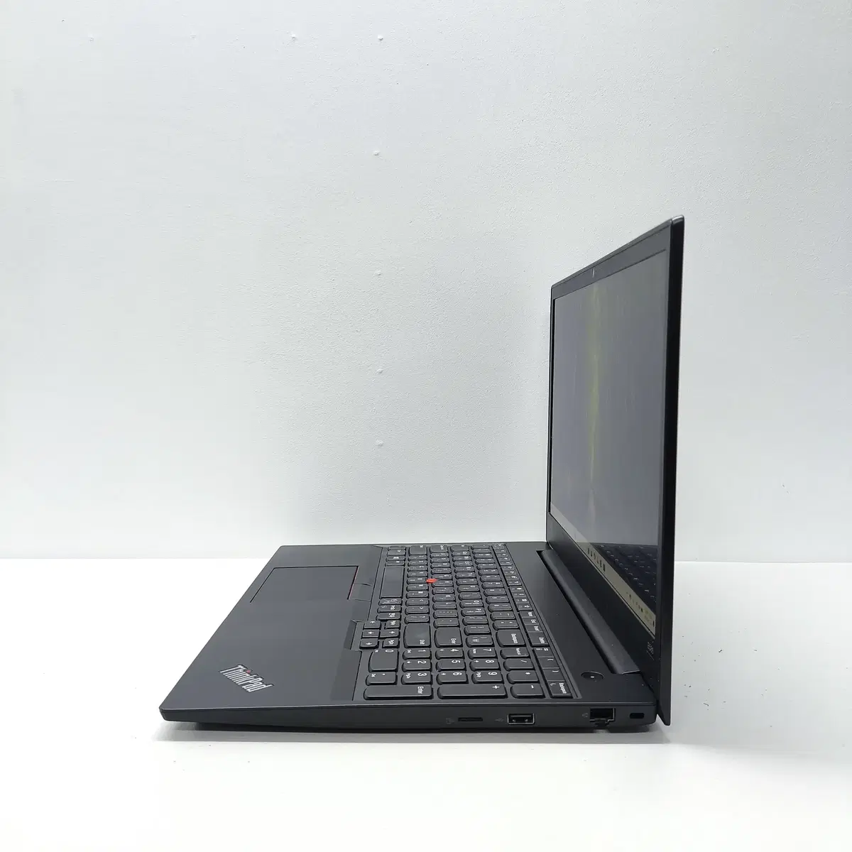 Lenovo E585 15인치 씽크패드 라이젠5 중고노트북 판매합니다!