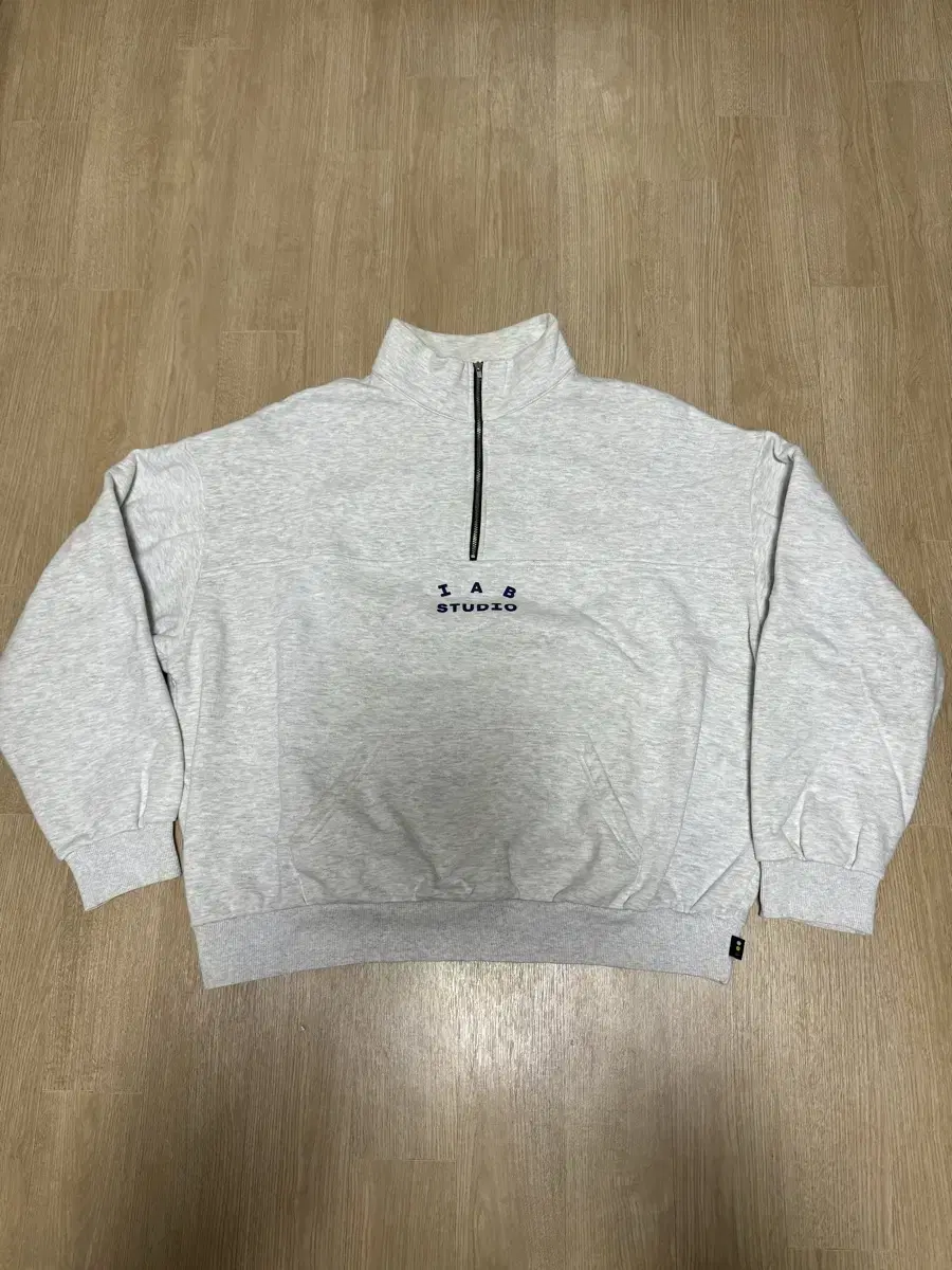 iApp Half-Zip XL size