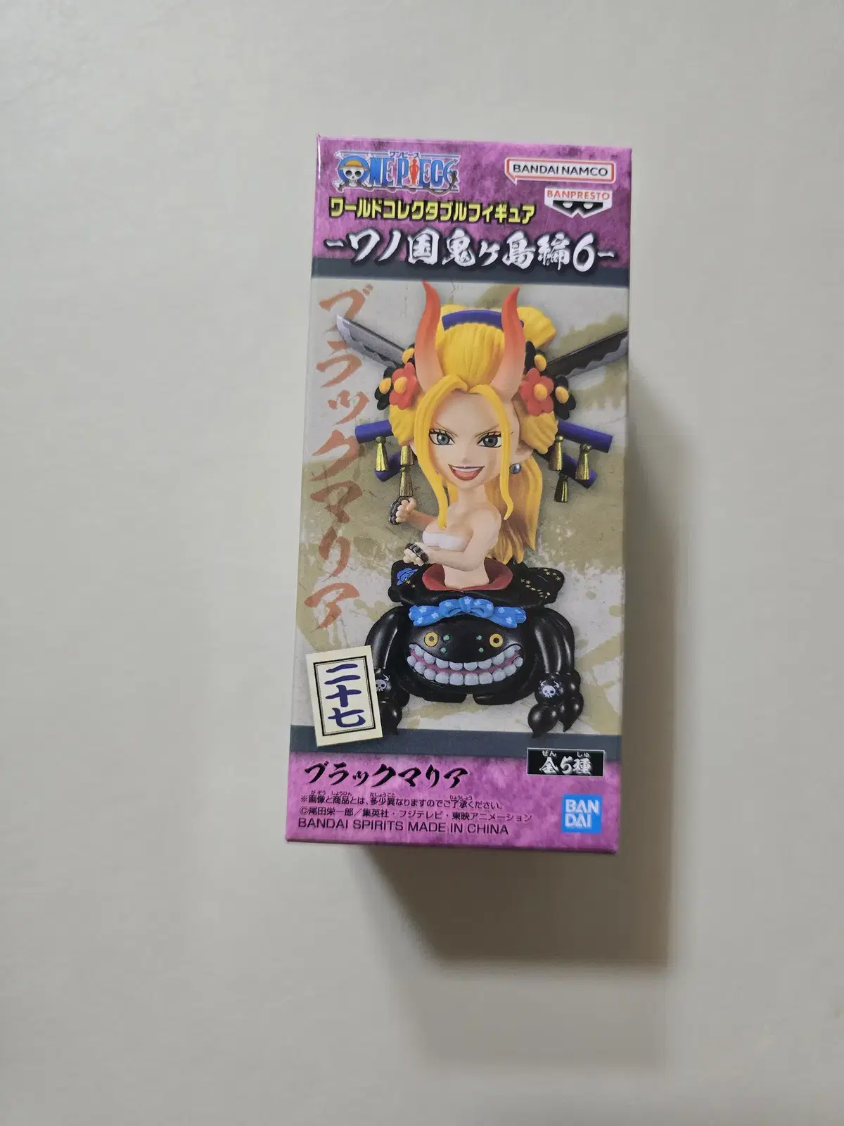 ONEPIECE Wall Call Figures World Collectible Onigashima6 Black Maria Spider sealed Vault