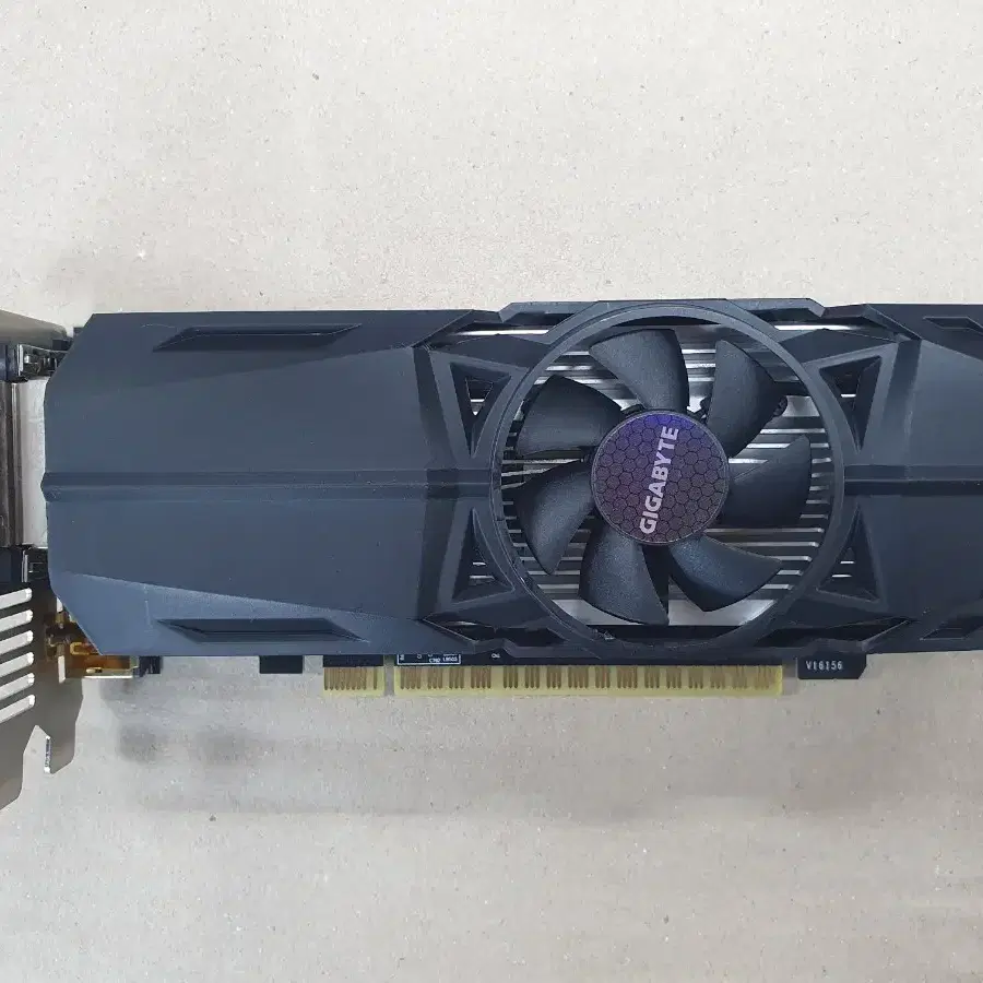 지포스 GTX1050TI LP 4GB 슬림PC용 팝니다