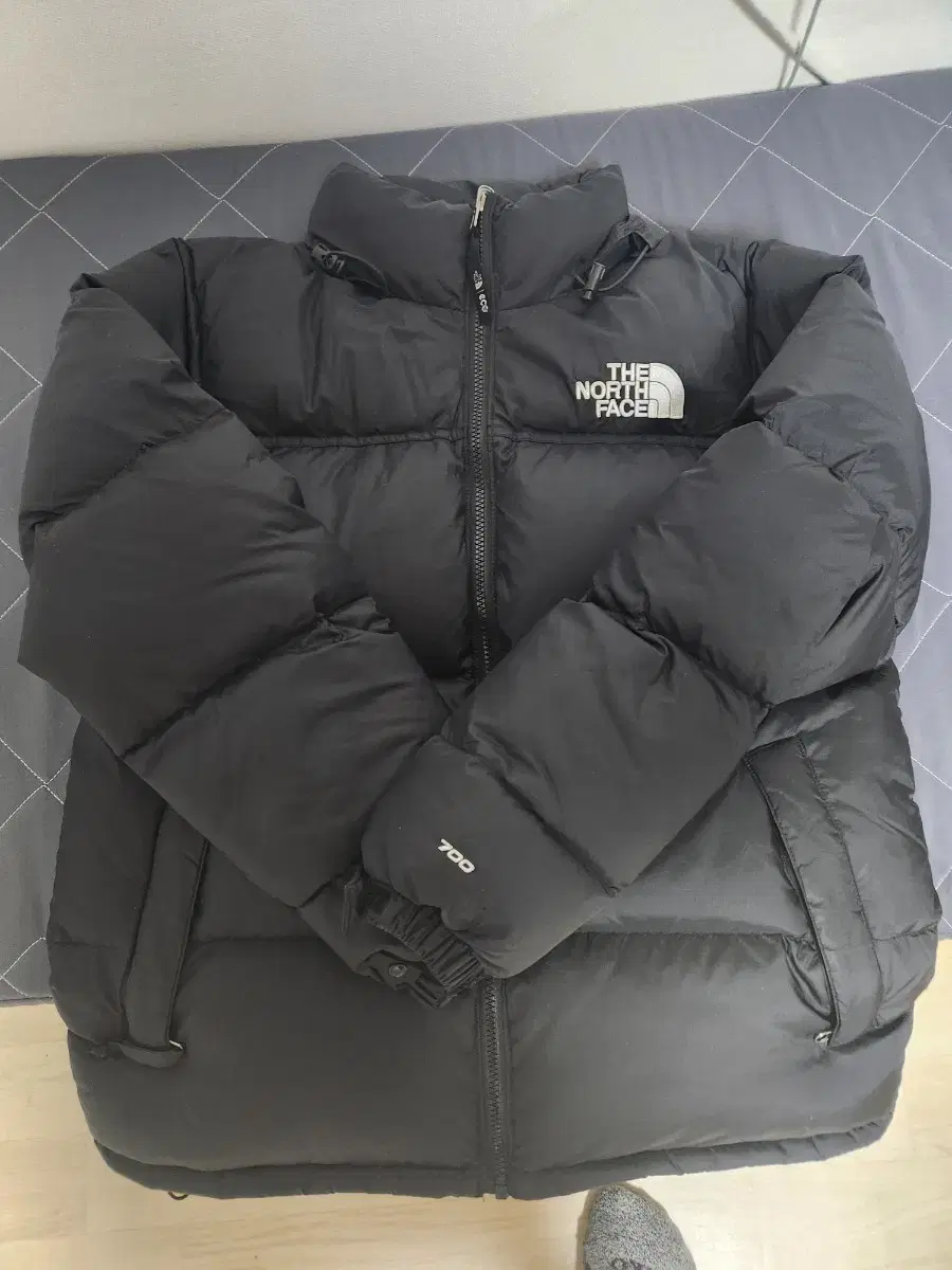 The North Face Echo Knopsie Overseas Size M