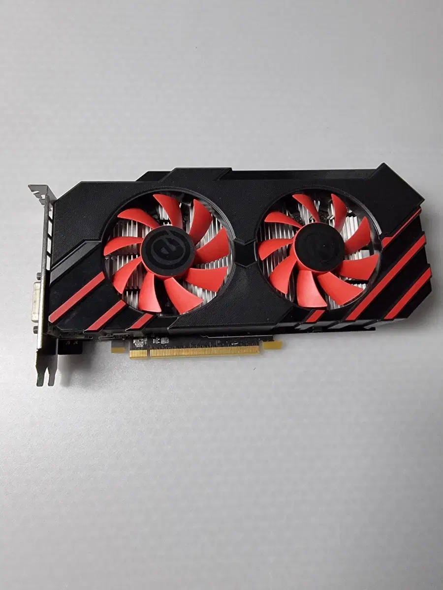 글카 GTX 750 팝니다 그래픽카드