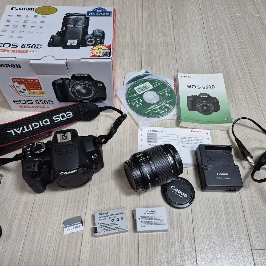 캐논 EOS 650D 카메라 박스세트 2400컷대의 적은 사용