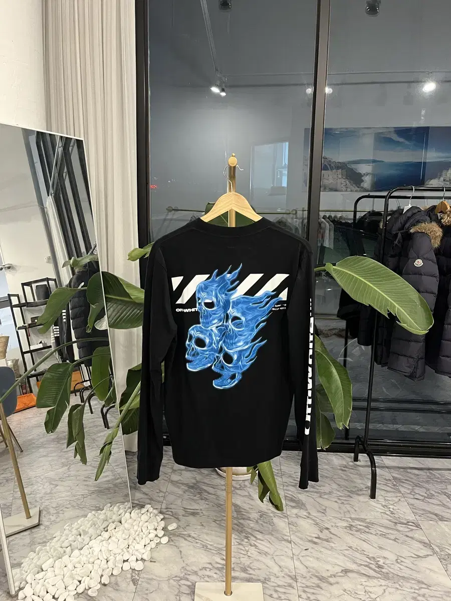 [Less Used] Off-White Long Sleeve M