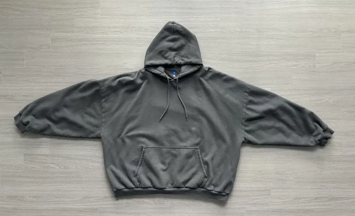 yeezy gap pullover hoodie