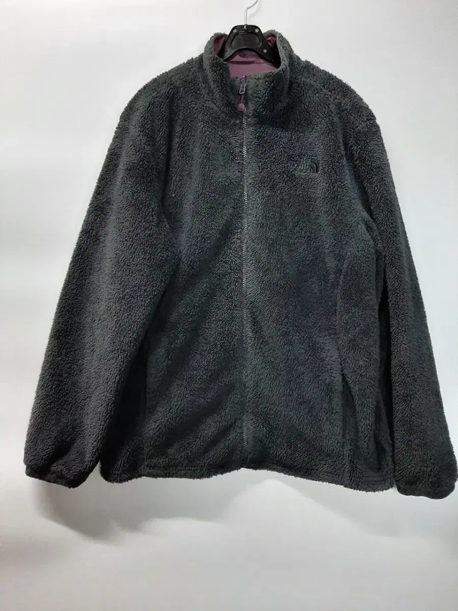 (100) The North Face Reversible Hoodie/Jacket Burgundy/Black