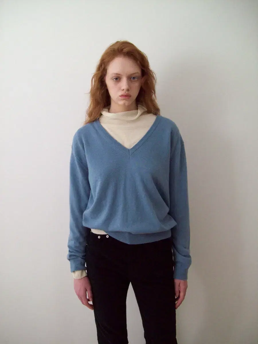 스무드무드 Cream Tender Mock Neck Knit