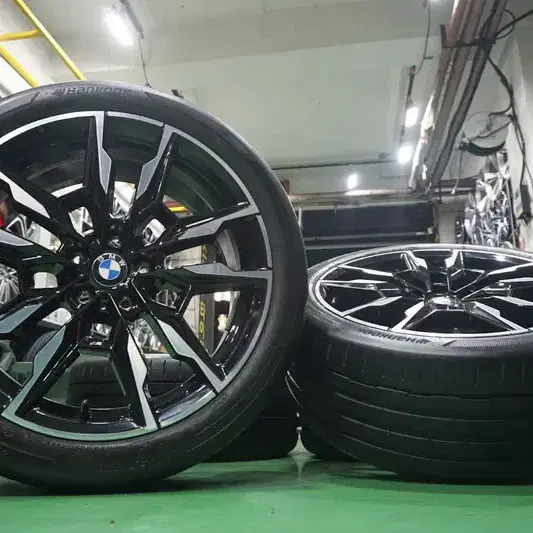 BMW I4 M50 861M 19인치 정품 중고 휠 세트 판매