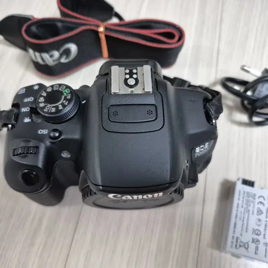 캐논 EOS 700D 카메라 바디 세트