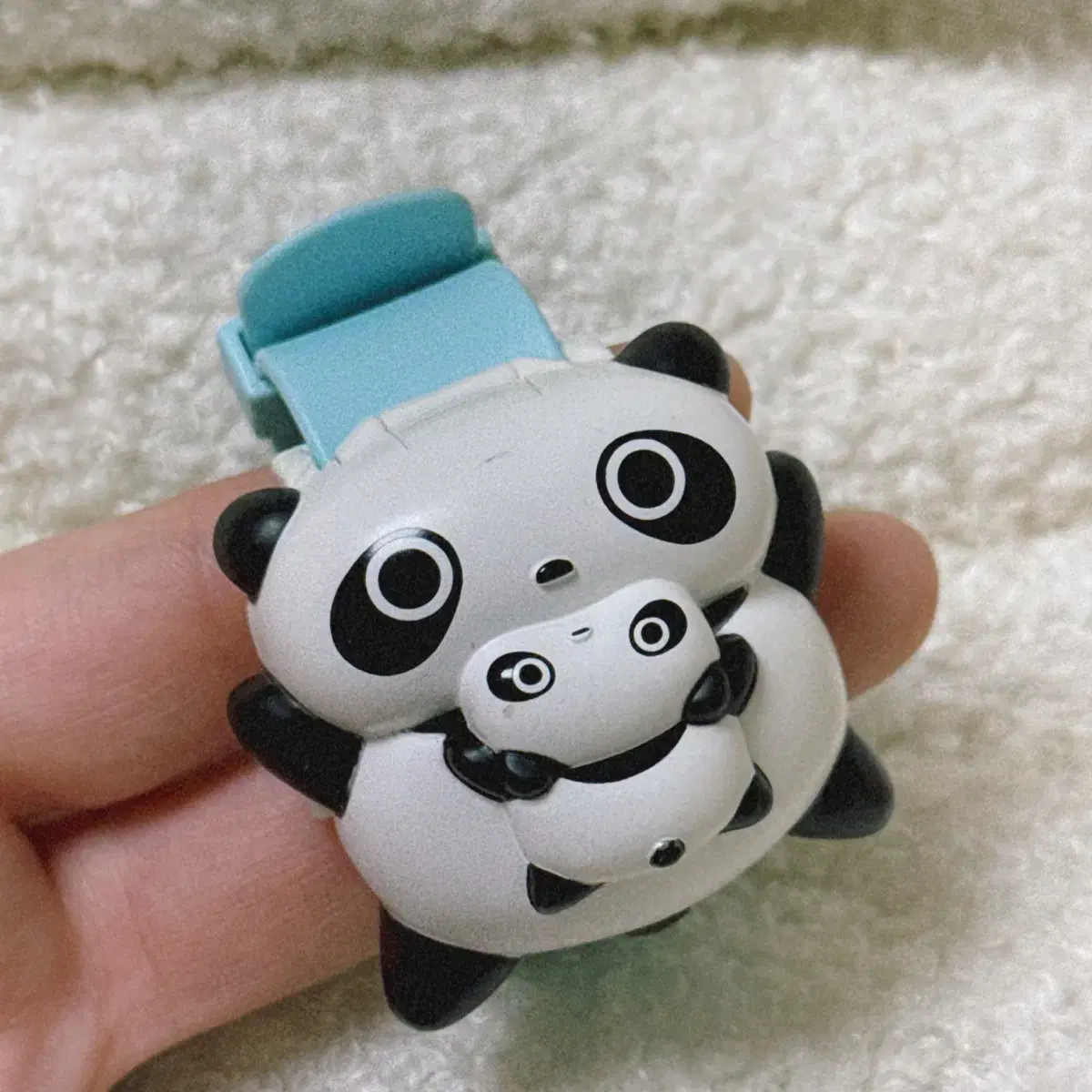 Japanese Classic Vintage Sanx Skein Panda Figure 1999 Electronic Watch