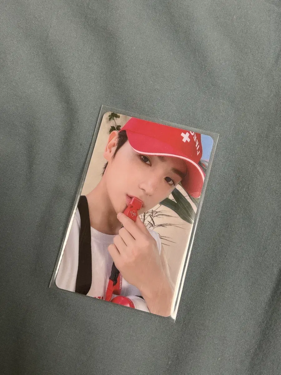 The Boyz hyunjae luckydraw Thrill Ride photocard Sells