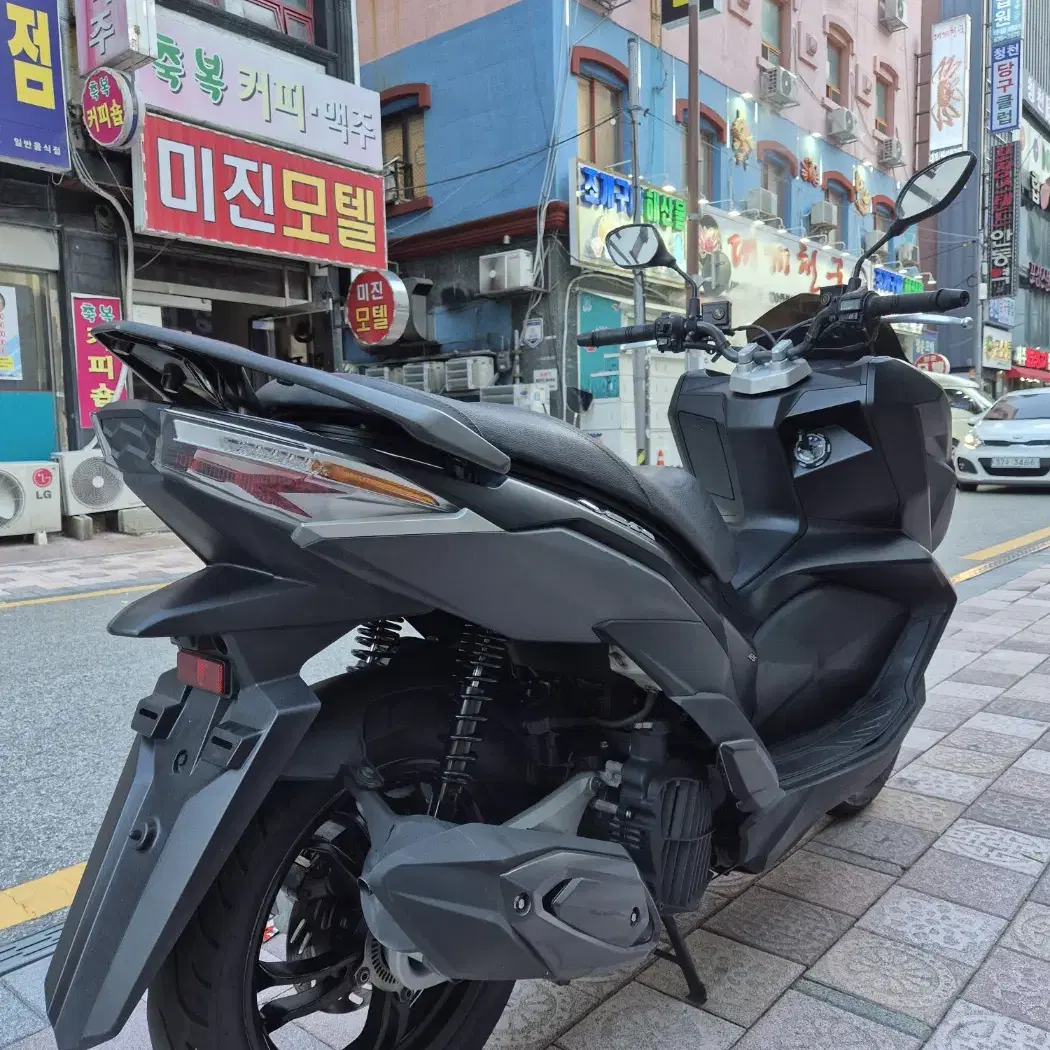 센터판 S급 SYM VSX125 판매합니다.