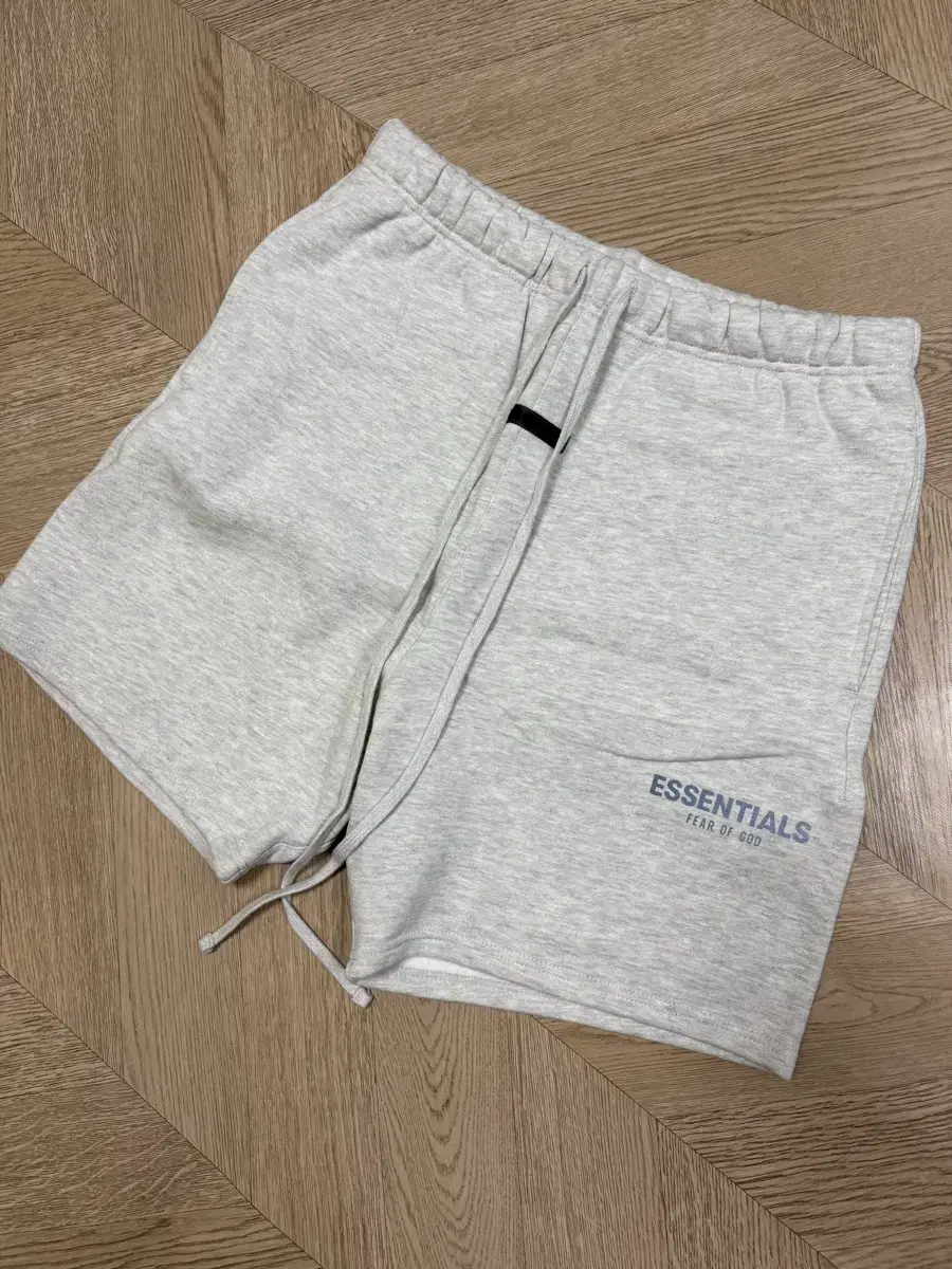 [S]Essential Sweatshorts Oatmeal 21ss