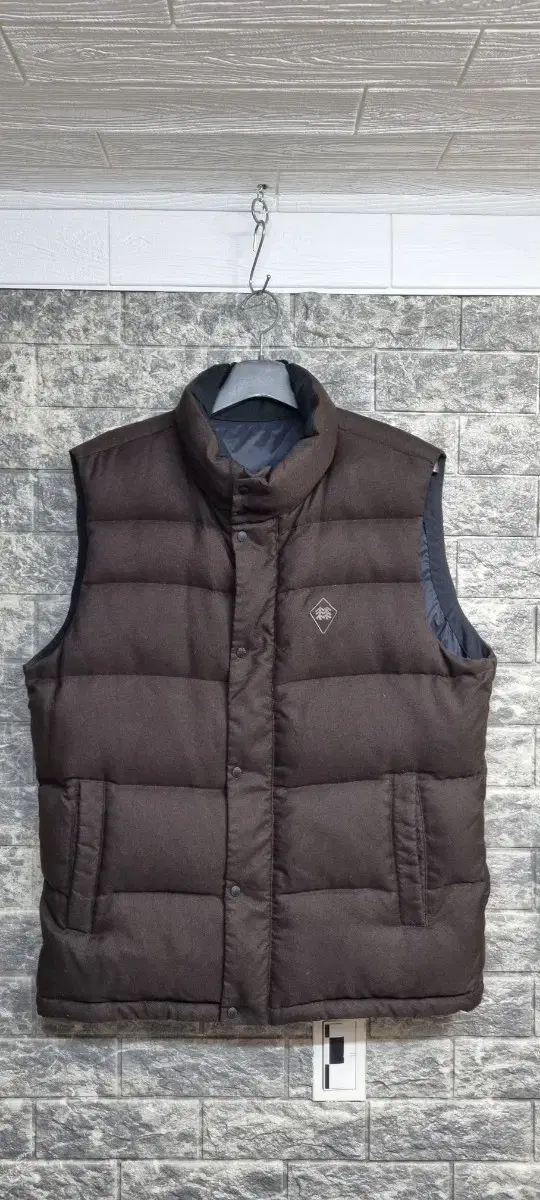 kohlone gusset padded vest no.110