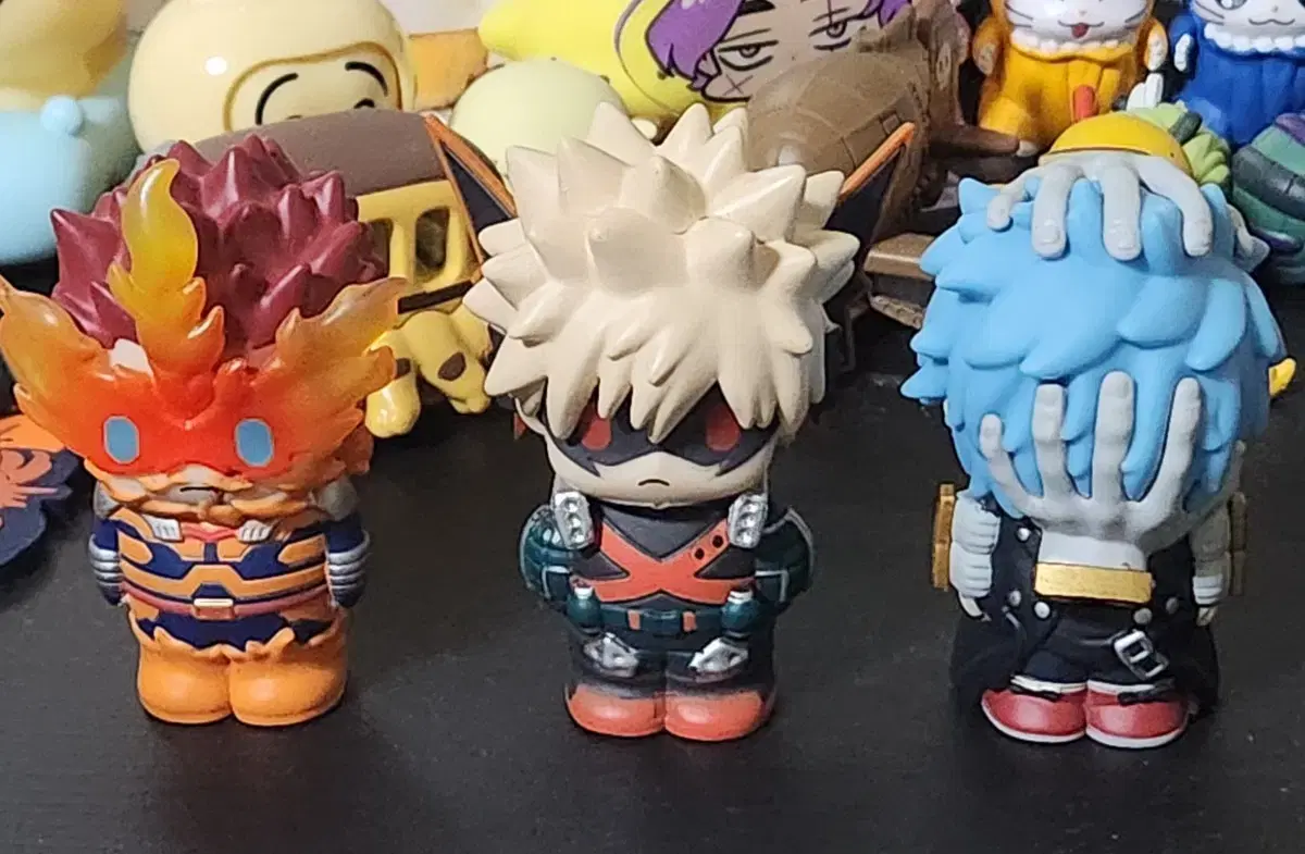 Hiroaka Papemas sells (Endeavor, Bakugo, Shigaraki)