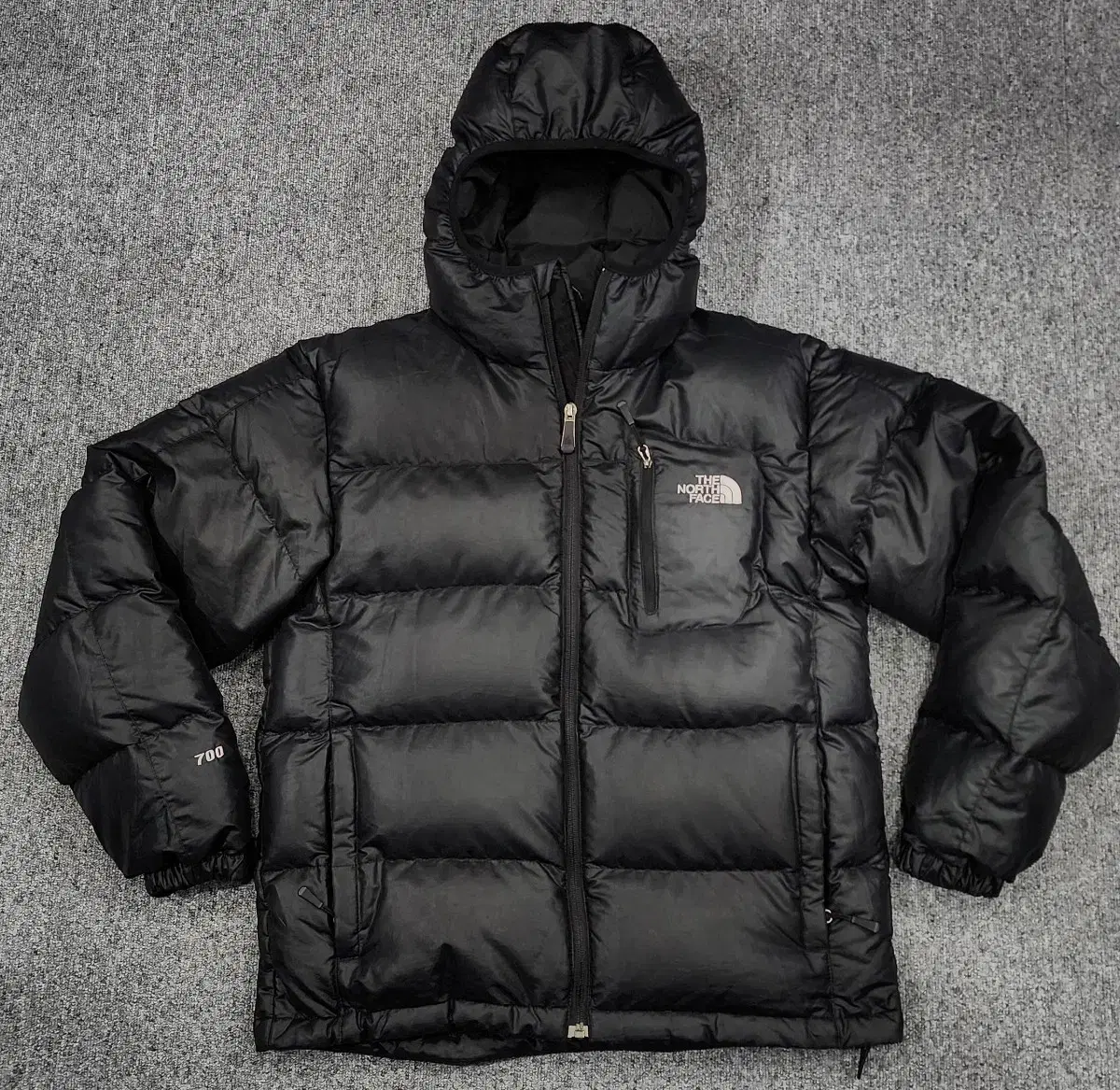 The North Face Nupsi 700 Hooded Goose Down Padding S