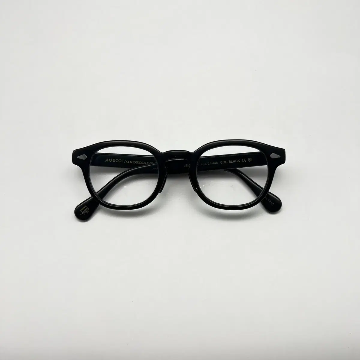 Moscott Lemtosh Black 46 Brand New [Ren 100,000 won].