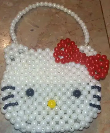 레어 SANRIOHELLO KITTY 비즈 동전 지갑