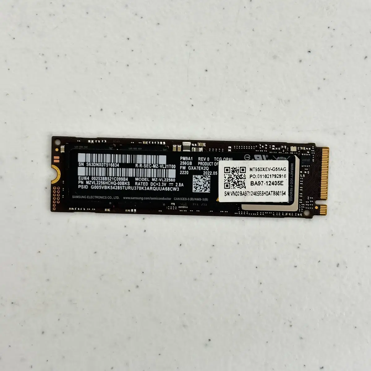 삼성 PM9A1 M.2 NVMe 256GB Gen4 신품에서 탈거