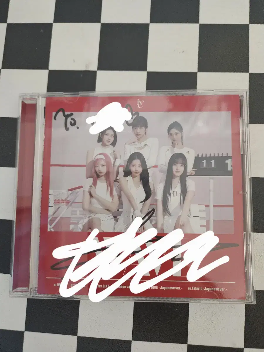 ive liz signed album japan wave