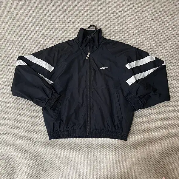 XL Korea Reebok 90s Old School Windbreaker Jacket N.6453