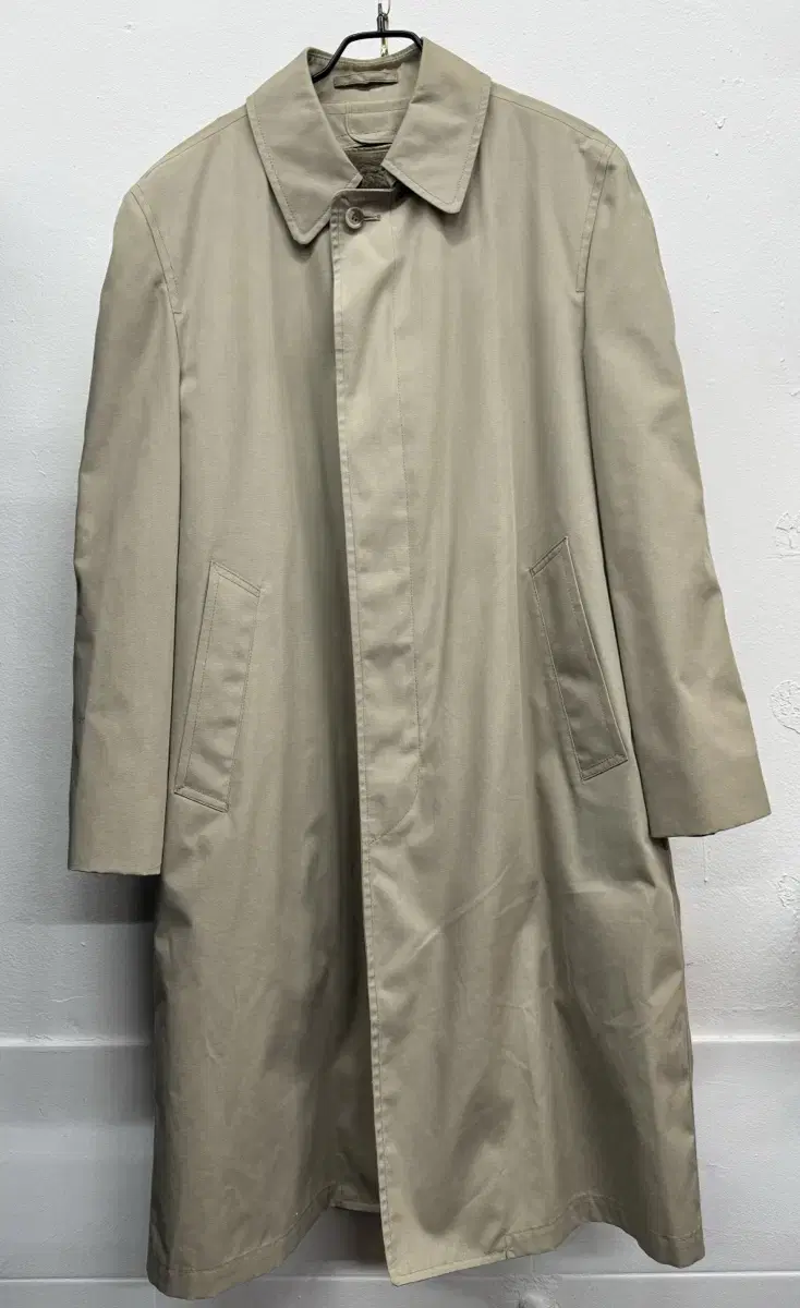 London Fog Maccoat38size