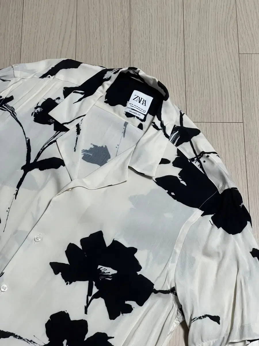 Zara Printed Short Sleeve Shirt