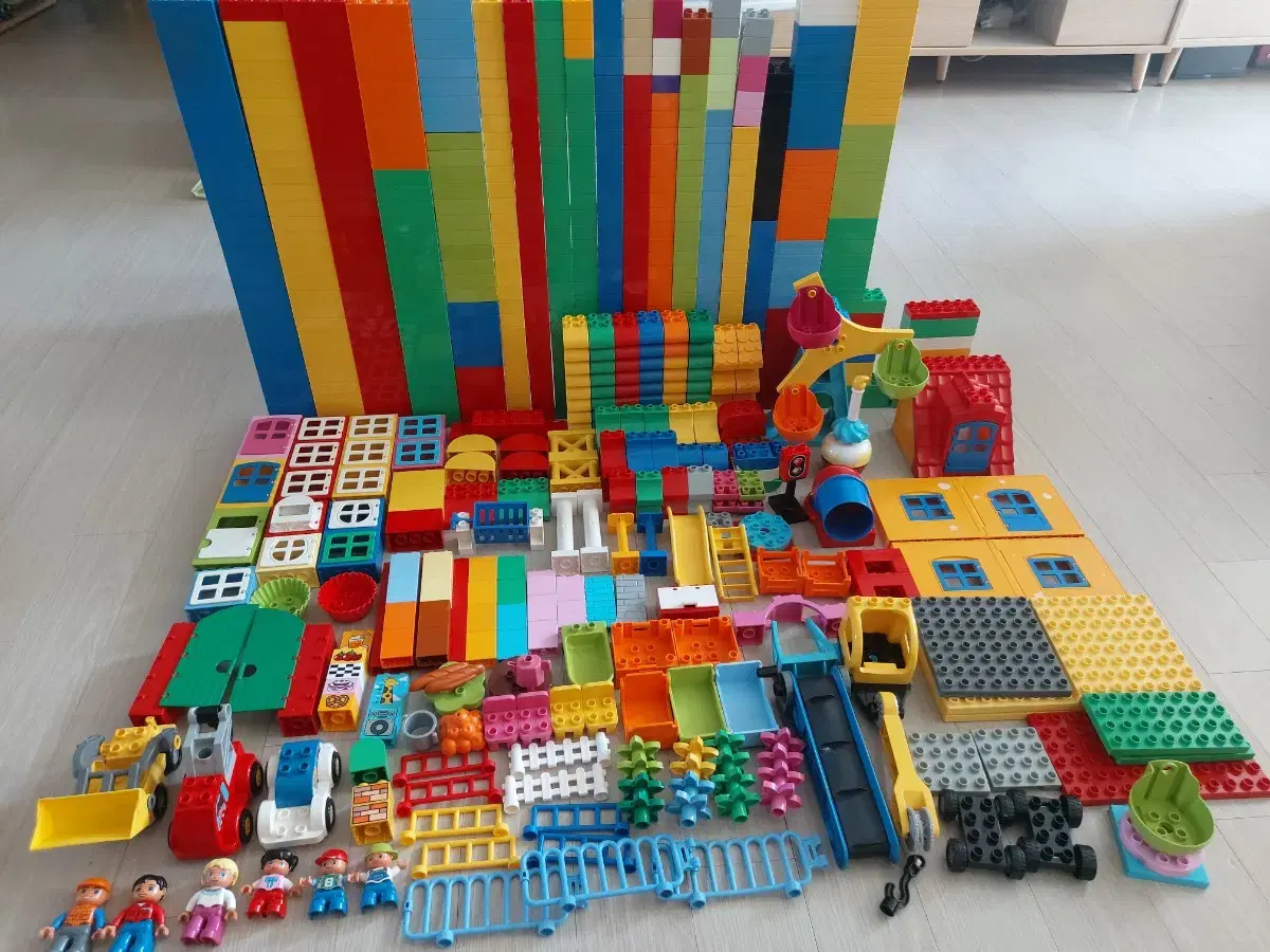 LEGO DUPLO Different Bulks