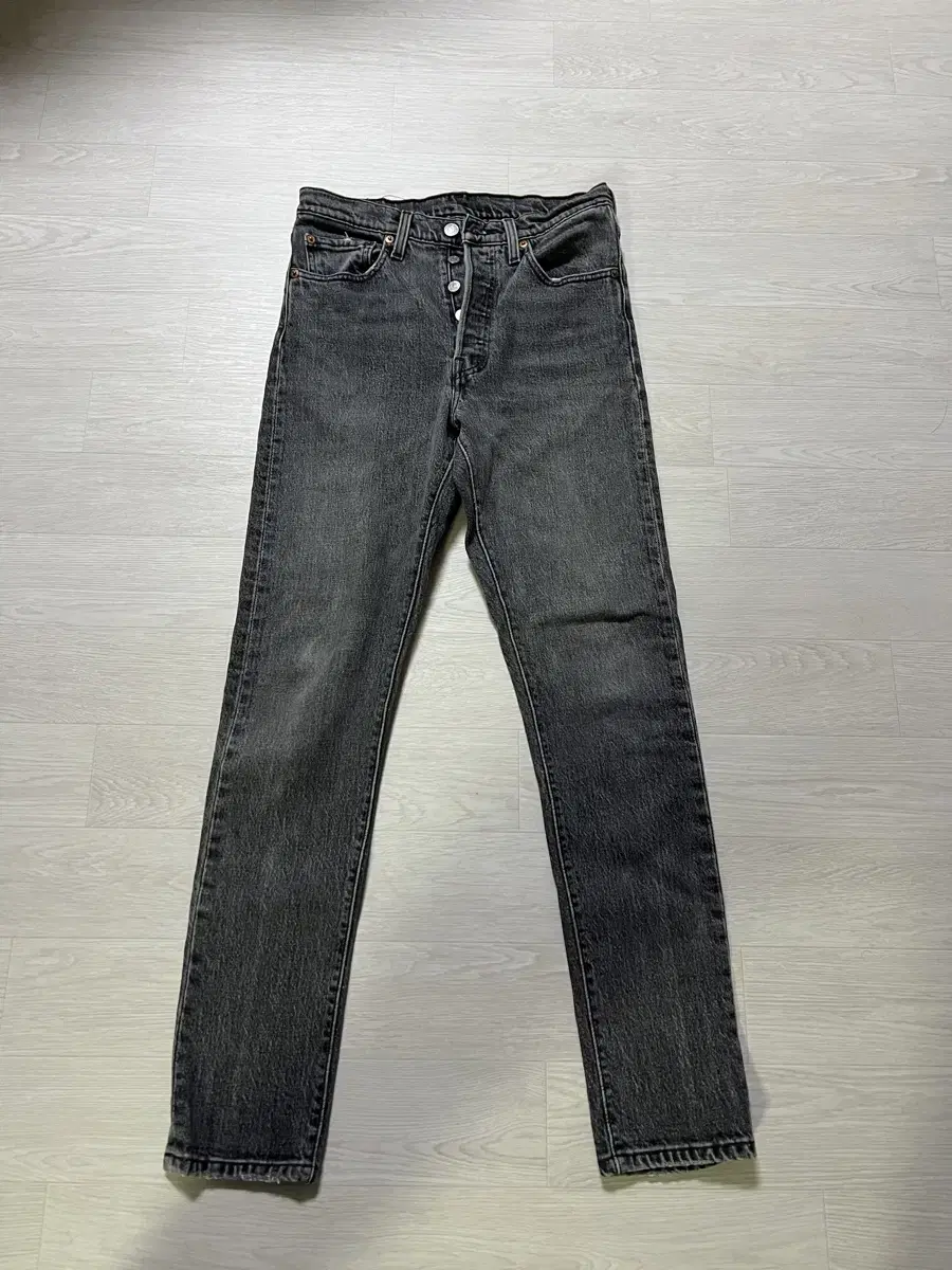 Levi's Vintage 501 size 27