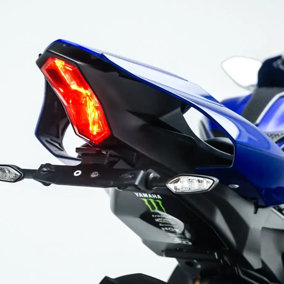 [YAMAHA]YZF-R1,정품아크라포빅풀배기,오토바이부산