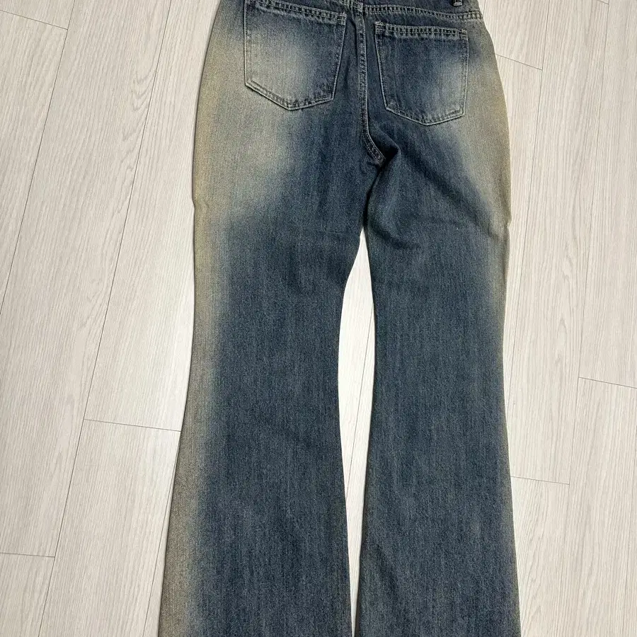 페인티드우드 Vintage bootscut denim 중청데님바지