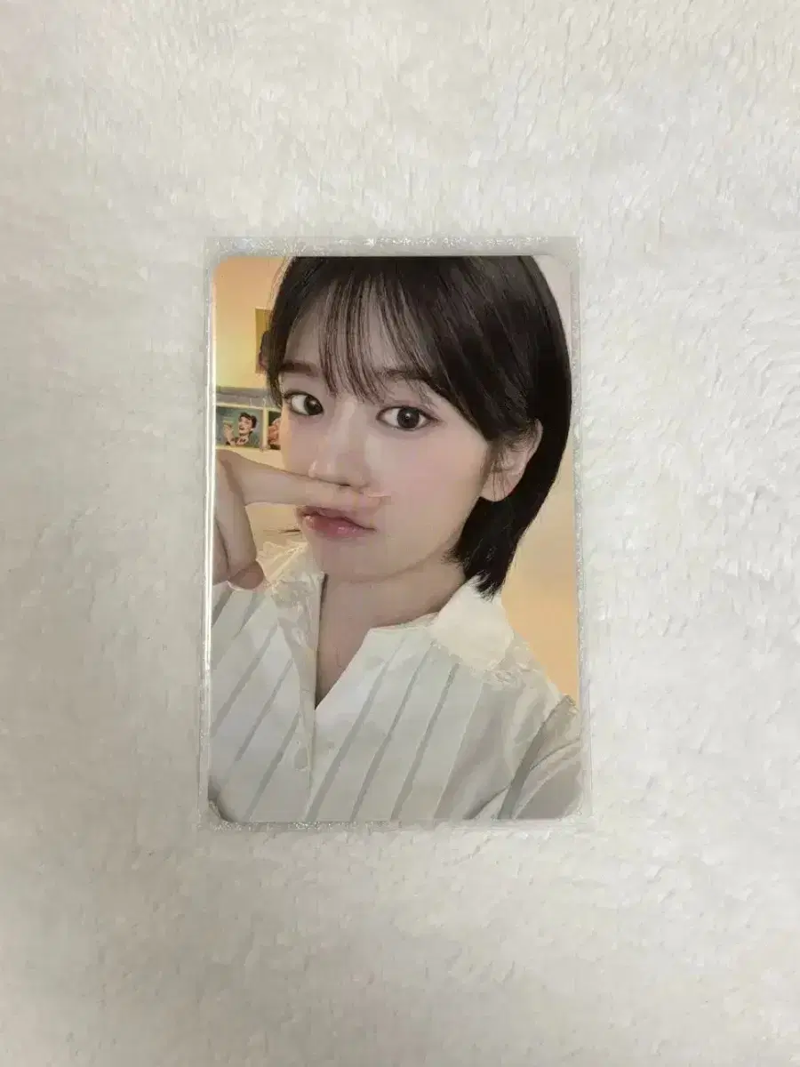 ive 2024 seasons greetings fairiswish yujin photocard